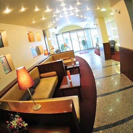 Arma Hotel Manisa Extérieur photo