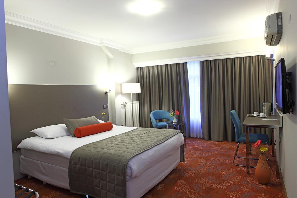 Arma Hotel Manisa Chambre photo