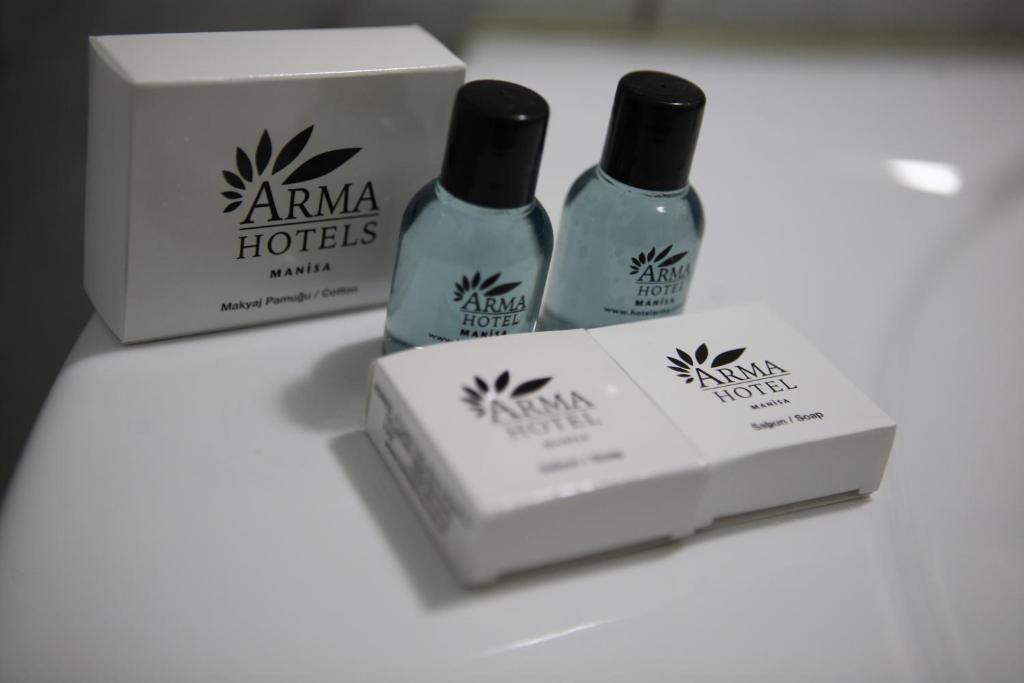 Arma Hotel Manisa Extérieur photo