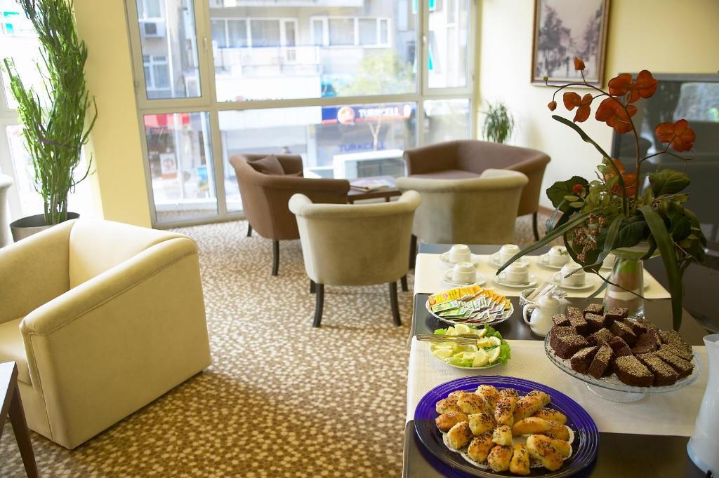Arma Hotel Manisa Extérieur photo